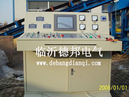 PLC、觸摸屏控制系統(tǒng)214